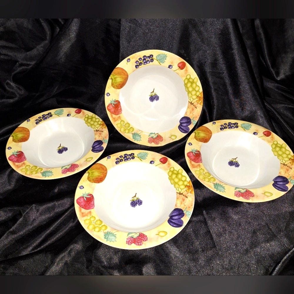 Four Coventry Stoneware~Sweet Fruit~Soup Bowls~Pasta~Cereal~Indonesia